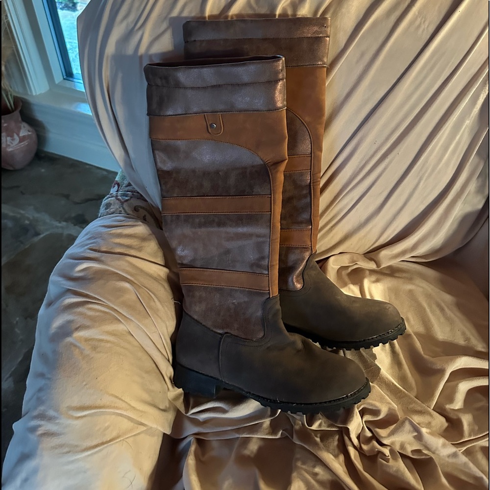 Fashion boots